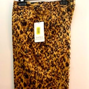 Dana Buchman pants